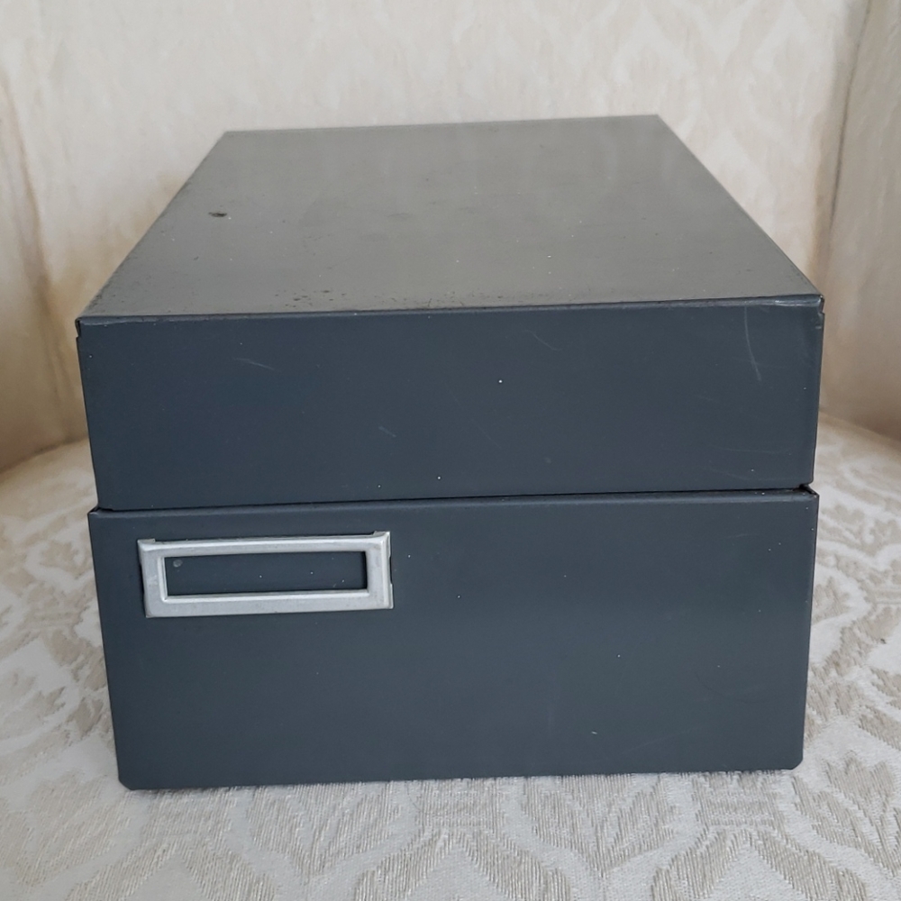 VINTAGE Steelcase Index Card Organizer